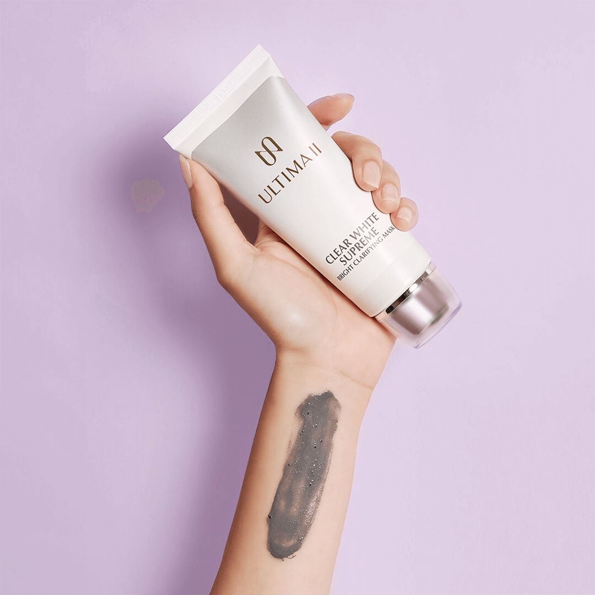 Optimize Exfoliation with Clear White Supreme Bright Clarifying Mask