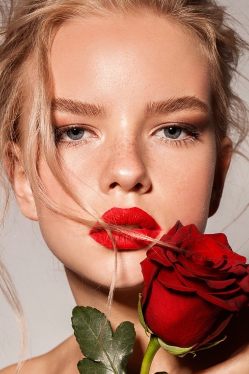lip make up wedding
