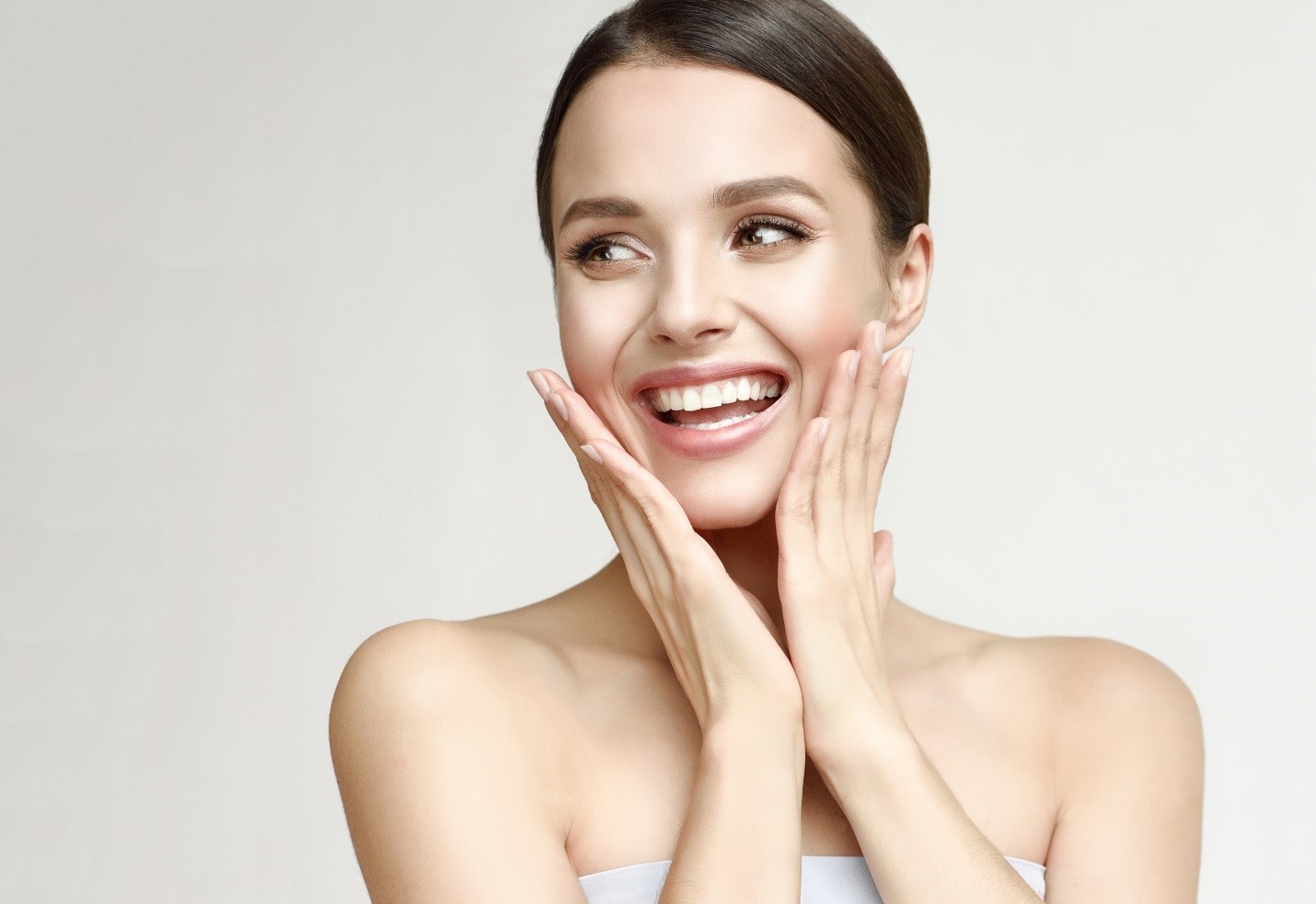 3 Fun Ways to Apply Procollagen Extrema Advanced Activator