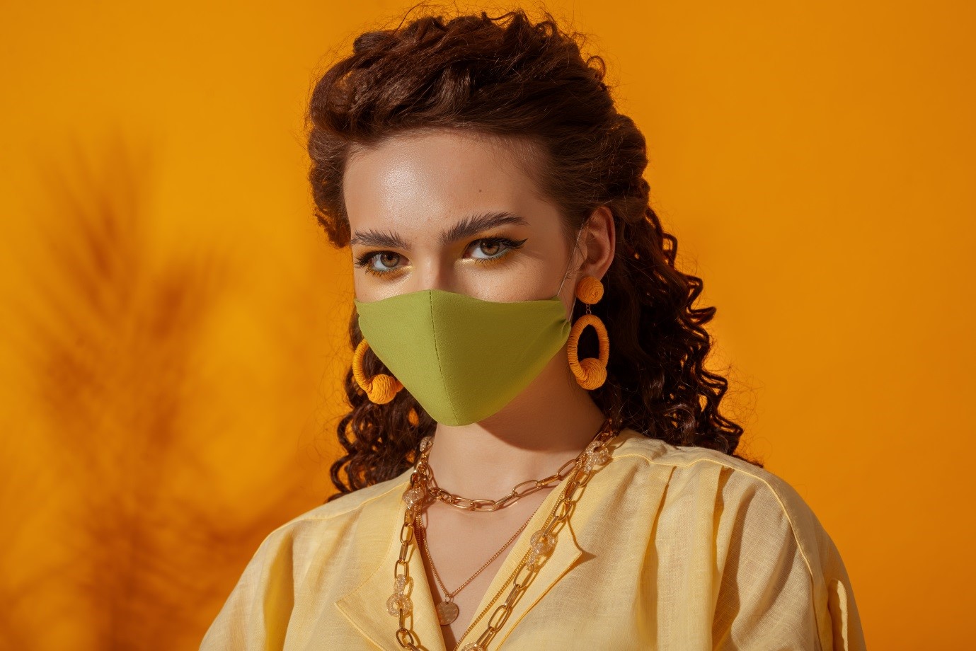 5 Makeup Tips to Look Flawless When Wearing A Mask