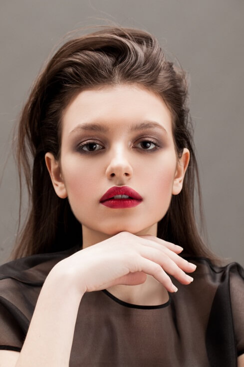 Can You Do Your Own Party Makeup? Yes,You Can!