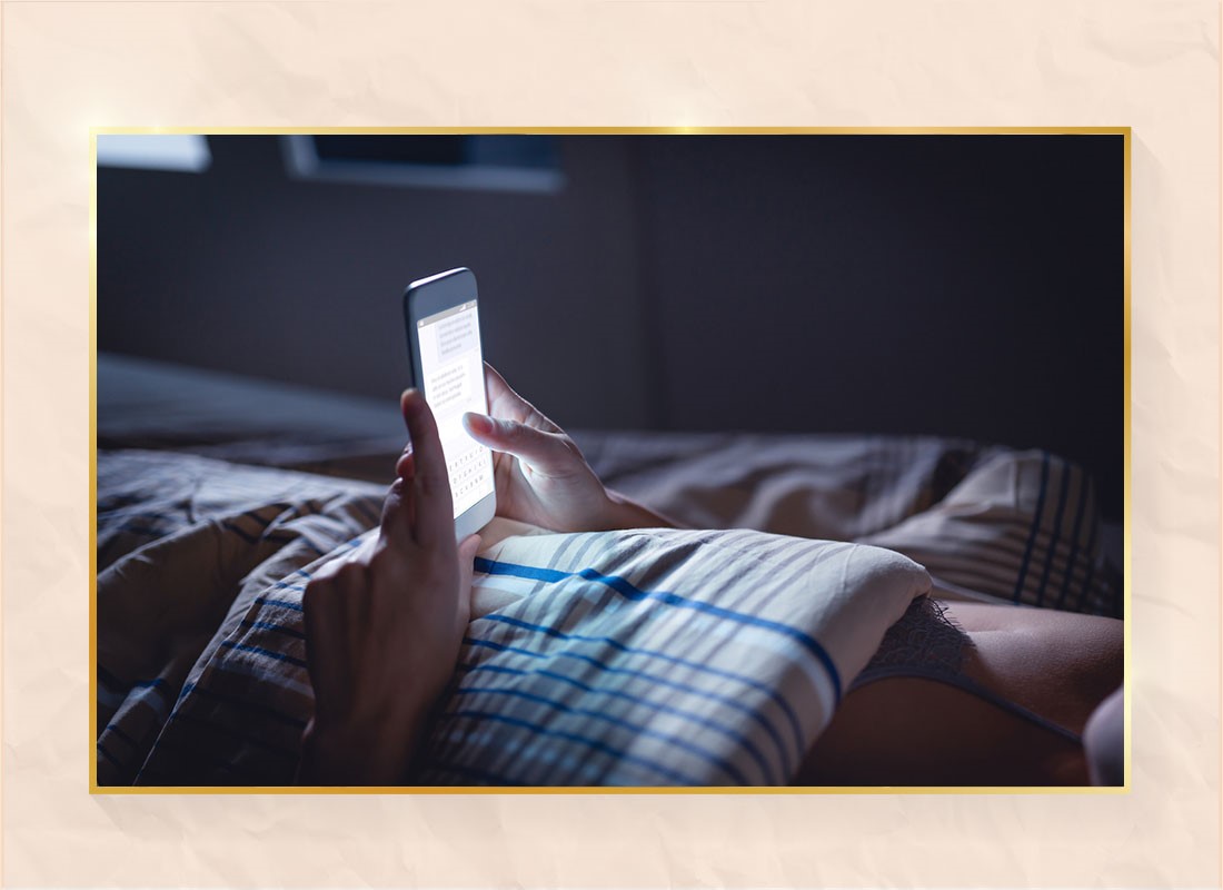 How Blue Light Affects Your Skin Health