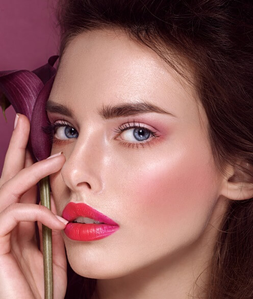 Running Late? Do This 7-Minutes Makeup Dash